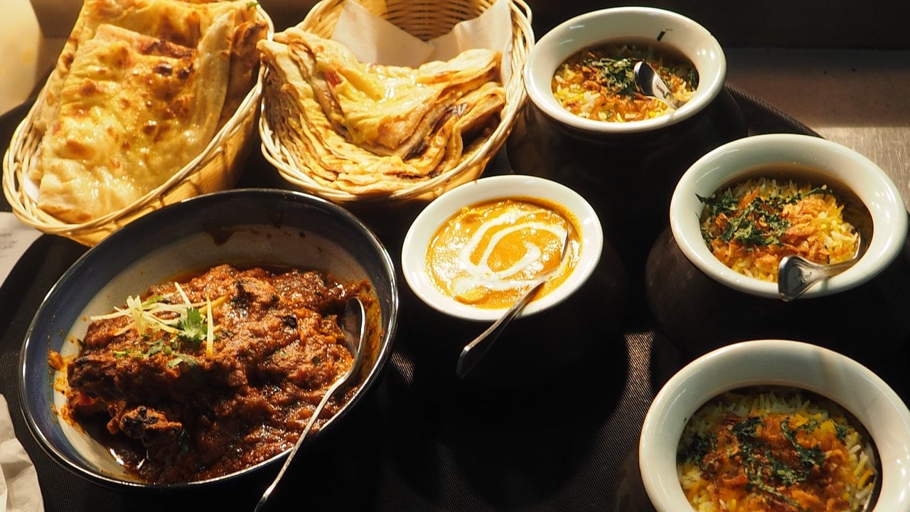 Indian Food: 20 Must-Try Traditional Dishes of India