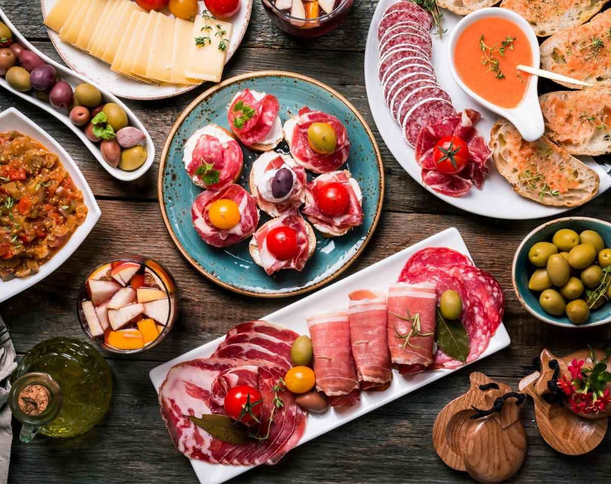 Spanish Food: 25 Must-Try Traditional Dishes of Spain