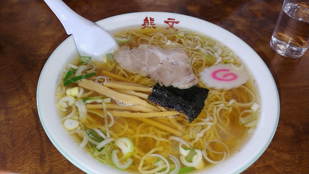 Narutomaki with noodles