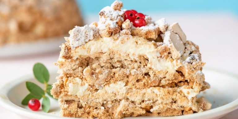 French Dacquoise Cake
