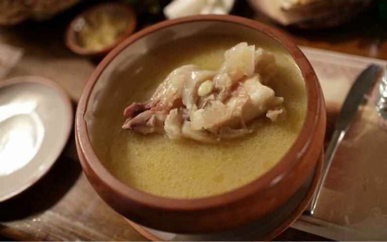 Khash in bowl