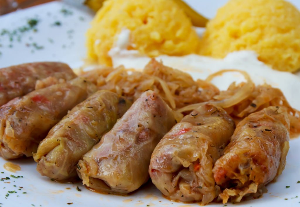Comida Romena Romanian Food: 16 Traditional Dishes of Romania | Travel Food Atlas