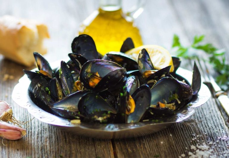 Buzara mussels