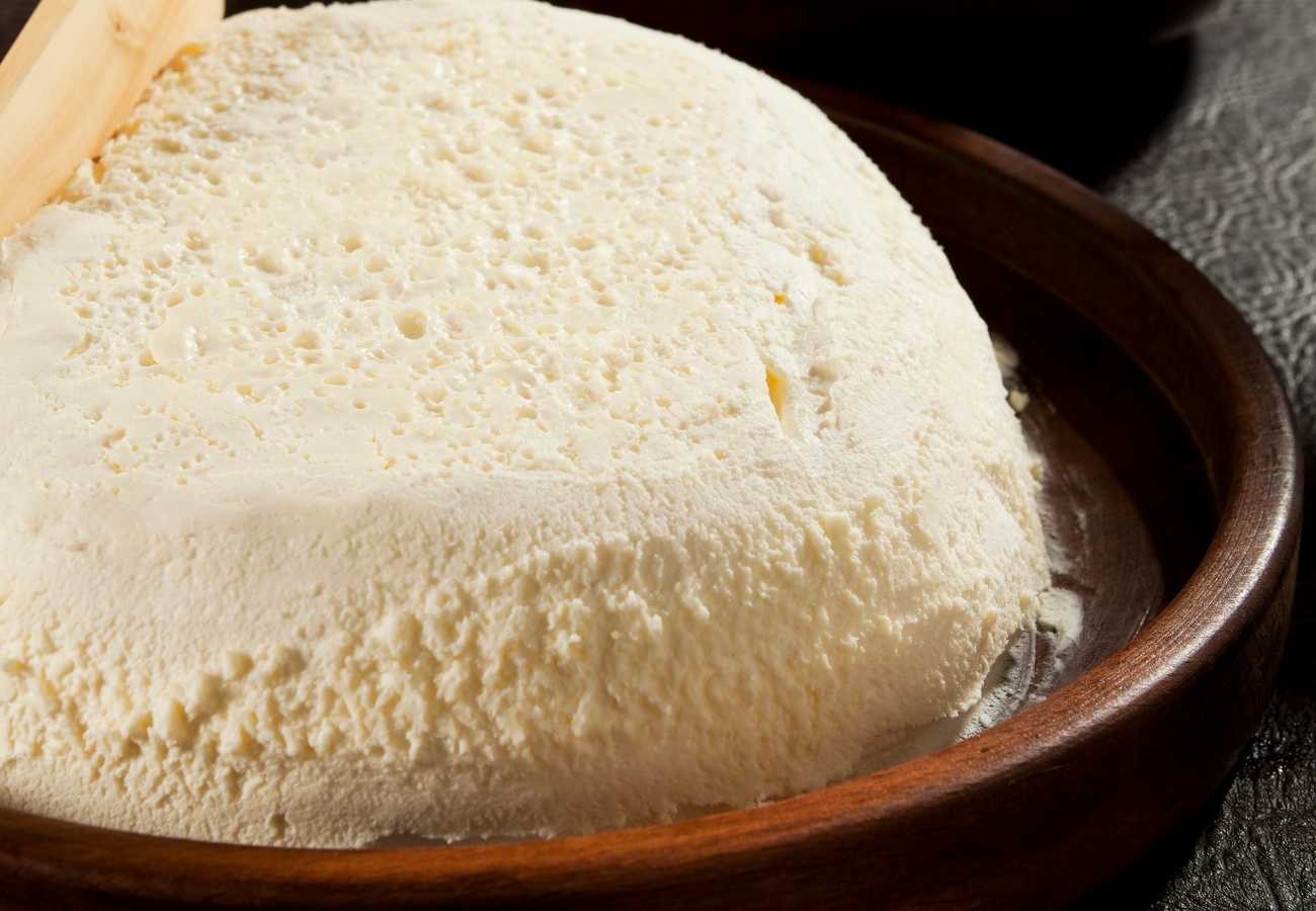 Lebanese Ashta (Clotted Cream) Recipe