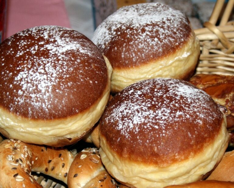 Serbian or Croatian Krofne