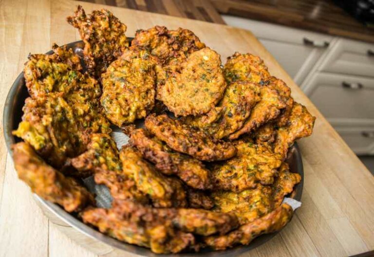 Mucver fritters