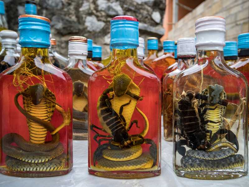 Thai Snake Whiskey