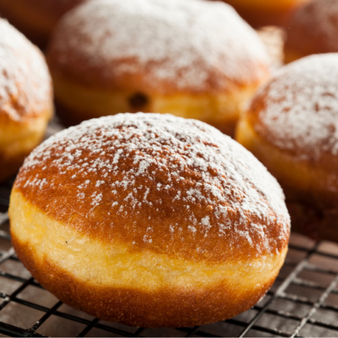 Pączki (Polish Doughnuts)