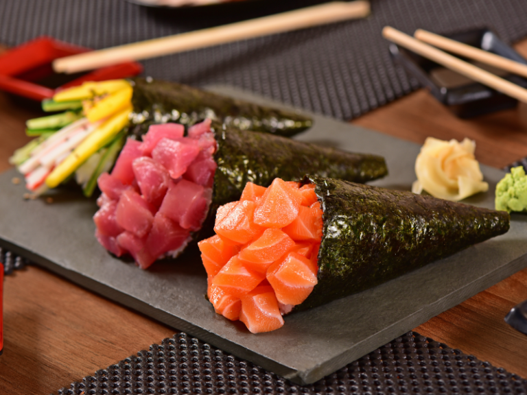 Japanese temaki