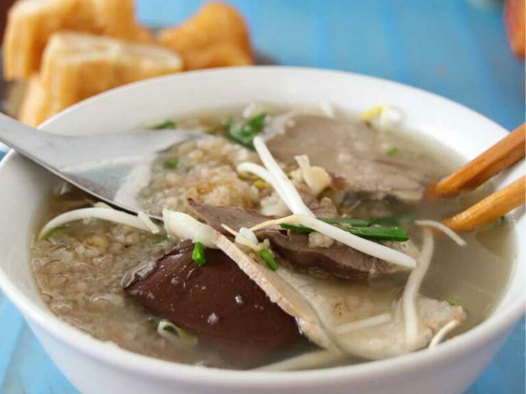 Chao long topped with organ meat