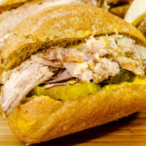 Medianoche sandwich