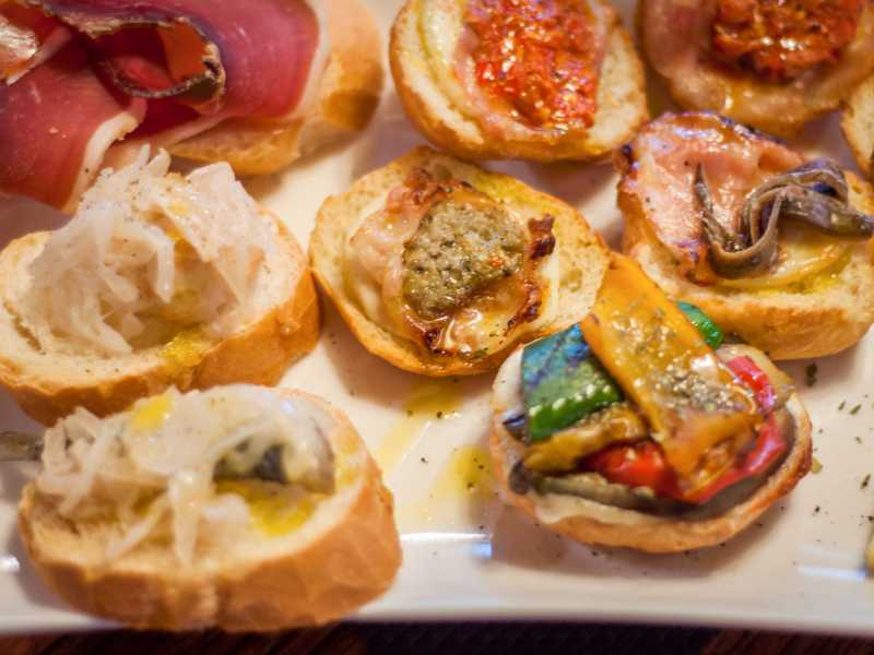 Crostini Cicchetti